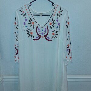 C Est 1946 Embroidered White Tunic Dress Size XL